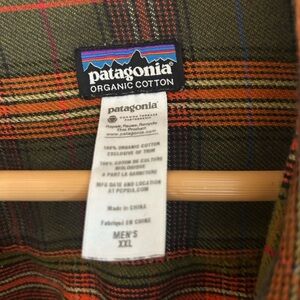 Patagonia Men's Organic Cotton Plaid Shirt - Green and Orange